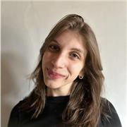 Ciao, sono una studentessa in Linguistica Moderna ho molta esperienza con l’inglese e la lingua italiana, storia e letteratura